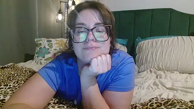 HazelSkyesChat online show from 1, 4, 2026