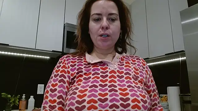 Snapshot of HazelSkyesChat chatting on 14, 2, 2026 HazelSkyesChat online show from 14, 2, 2026