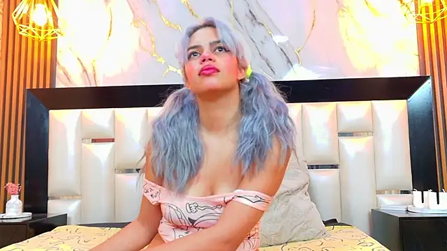 AlanaHouston online show from 15, 3, 2026