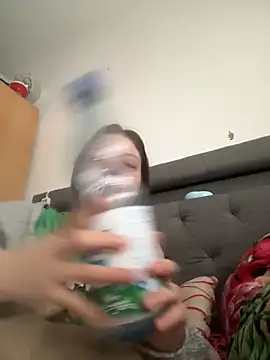 Snapshot of SofieKayla chatting on 9, 2, 2026 SofieKayla online show from 9, 2, 2026