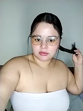 SamanthaStonee online show from 24, 3, 2026