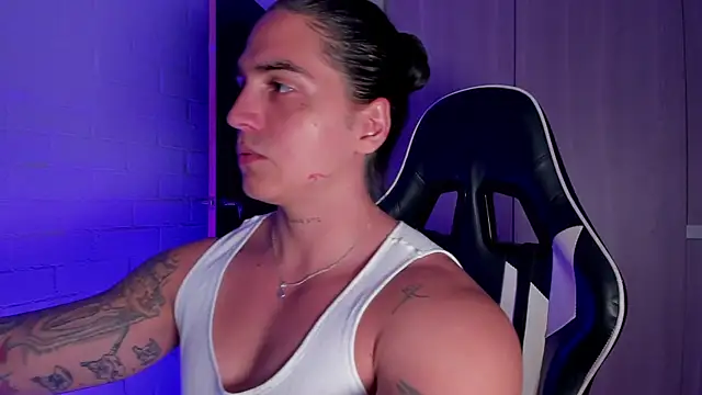 Snapshot of Cry_Duran chatting on 2, 3, 2026 Cry Duran online show from 2, 3, 2026