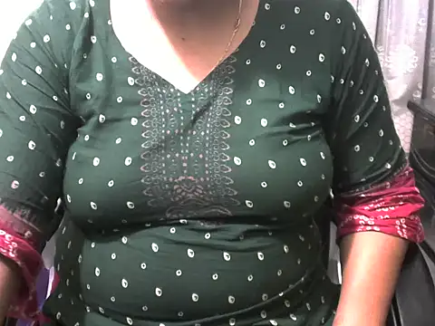 Snapshot of SumaiyaSultana chatting on 6, 2, 2026 SumaiyaSultana online show from 6, 2, 2026