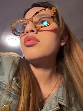 romyamo online show from 26, 4, 2026