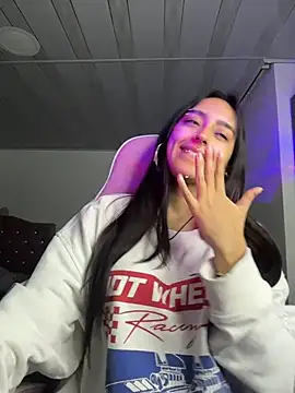 kuromi x online show from 7, 2, 2026