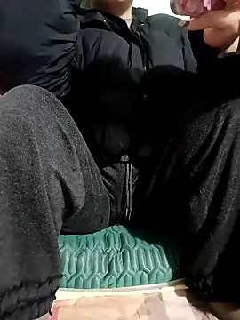 Tulip ii online show from 5, 2, 2026