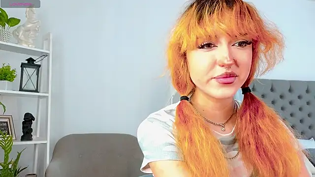   Amiraa online show from 18, 4, 2026