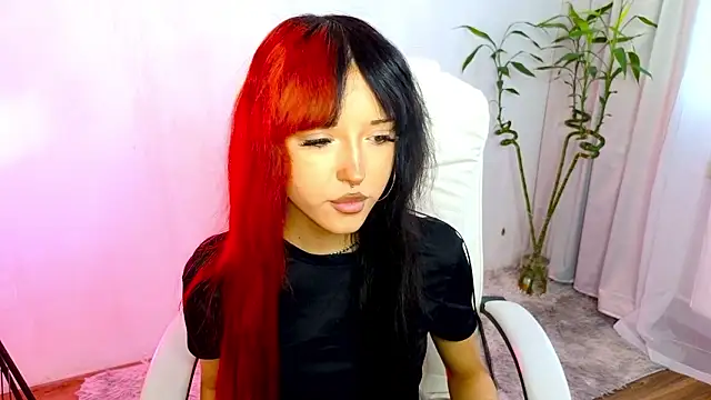   Amiraa online show from 5, 2, 2026