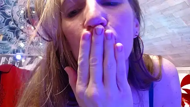 Roxxxanne069 online show from 23, 2, 2026