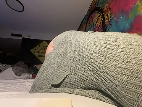 PeachBootyBeauty online show from 24, 6, 2026
