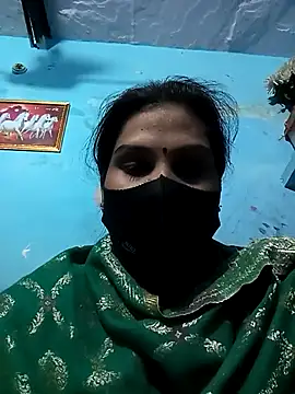 hot-tanya online show from 4, 2, 2026