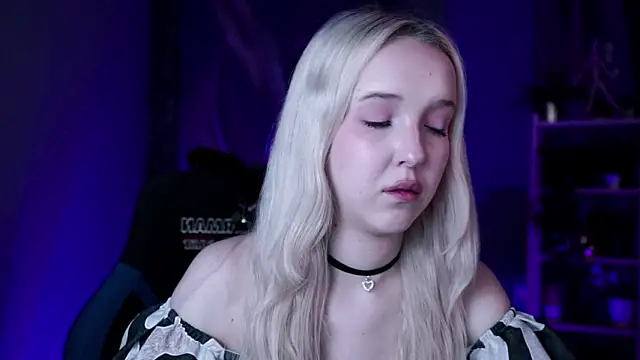 Snapshot of MaoqiBeverly chatting on 28, 2, 2026 MaoqiBeverly online show from 28, 2, 2026