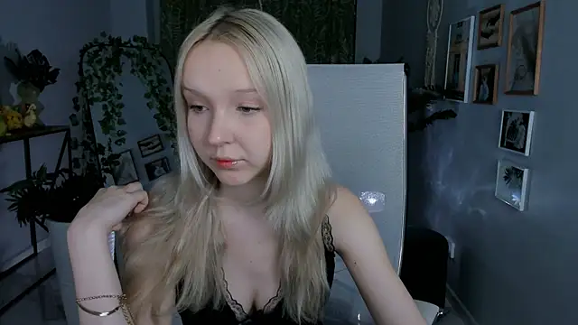 MaoqiBeverly online show from 8, 4, 2026