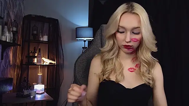 Snapshot of MaoqiBeverly chatting on 13, 2, 2026 MaoqiBeverly online show from 13, 2, 2026