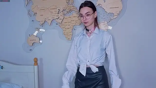 Snapshot of EddieChery chatting on 12, 2, 2026 EddieChery online show from 12, 2, 2026