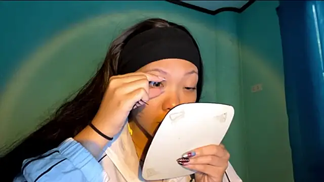 Snapshot of TerisaYellow chatting on 18, 2, 2026 TerisaYellow online show from 18, 2, 2026