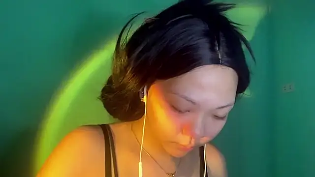 Snapshot of TerisaYellow chatting on 11, 2, 2026 TerisaYellow online show from 11, 2, 2026