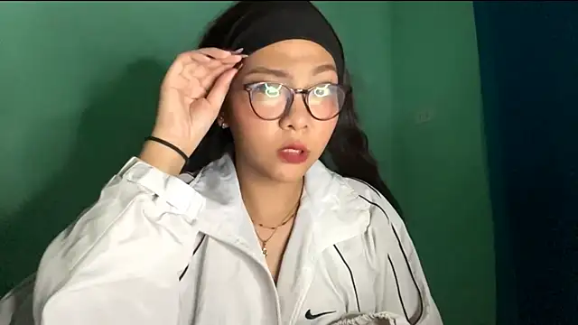 Snapshot of TerisaYellow chatting on 17, 2, 2026 TerisaYellow online show from 17, 2, 2026