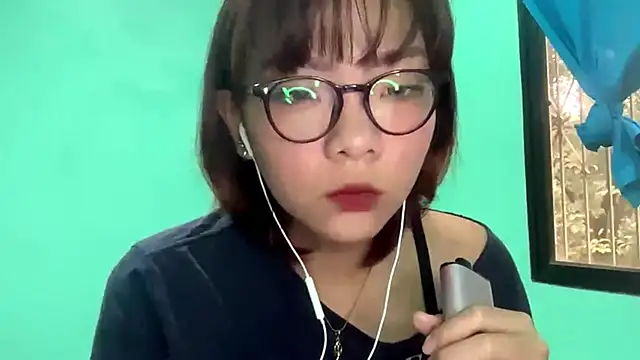 Snapshot of TerisaYellow chatting on 6, 2, 2026 TerisaYellow online show from 6, 2, 2026