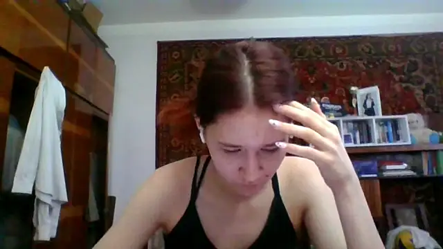 NickiKisinger online show from 6, 3, 2026