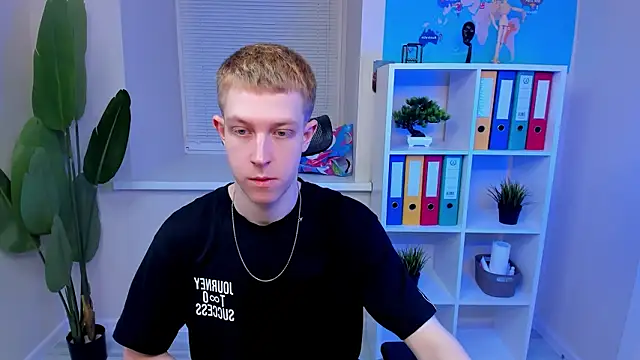 Dylan Norton online show from 4, 3, 2026