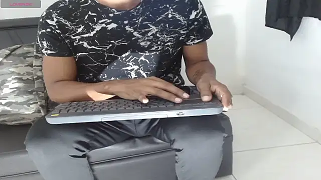 Snapshot of Jeff_Brown77 chatting on 3, 3, 2026 Jeff Brown77 online show from 3, 3, 2026