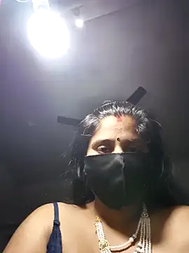 Snapshot of Sexy_khushi19 chatting on 9, 4, 2026 Sexy khushi19 online show from 9, 4, 2026