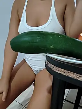 Snapshot of Moradublin chatting on 21, 2, 2026 Moradublin online show from 21, 2, 2026