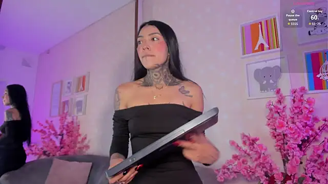 Ashley Blum  online show from 25, 3, 2026