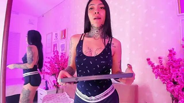 Snapshot of Ashley_Blum_ chatting on 13, 2, 2026 Ashley Blum online show from 13, 2, 2026