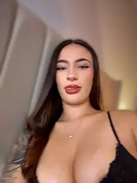 Snapshot of _celeste__moore chatting on 1, 6, 2026 celeste moore online show from 1, 6, 2026