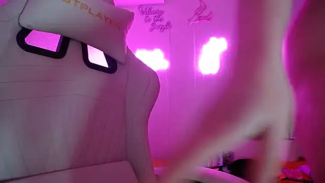 groovynights online show from 8, 1, 2025