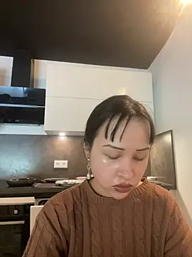Snapshot of Just-Lilly chatting on 24, 5, 2026 Just-Lilly online show from 24, 5, 2026