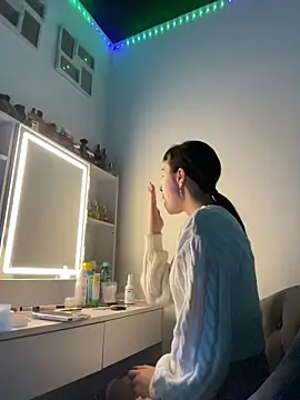 Just-Lilly online show from 24, 3, 2026