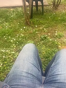 missgirl88 online show from 15, 4, 2026