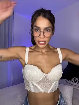 SofiaRivero online show from 19, 6, 2026