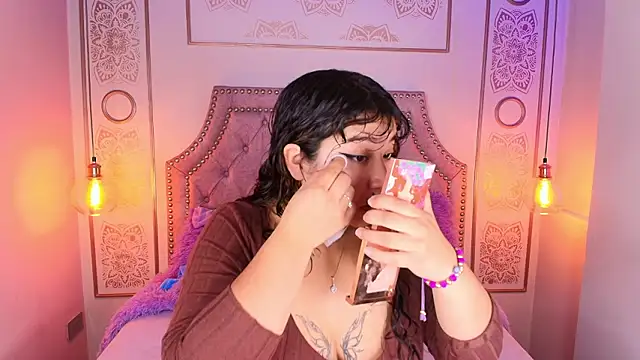 Honny Blaice  online show from 16, 2, 2026