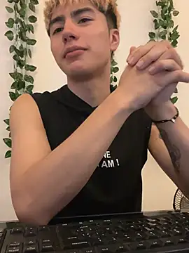 AlexanderCollman2 online show from 8, 7, 2026