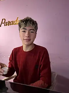 AlexanderCollman2 online show from 13, 4, 2026