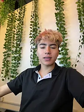 AlexanderCollman2 online show from 22, 6, 2026