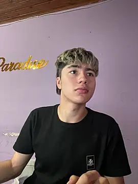 AlexanderCollman2 online show from 11, 4, 2026