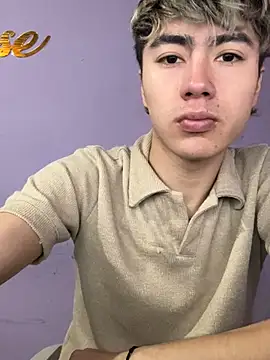 AlexanderCollman2 online show from 20, 4, 2026