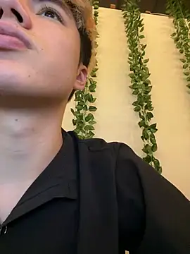 AlexanderCollman2 online show from 23, 7, 2026