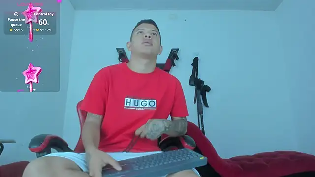 Snapshot of Steven_and_Camilo18 chatting on 3, 3, 2026 Steven and Camilo18 online show from 3, 3, 2026