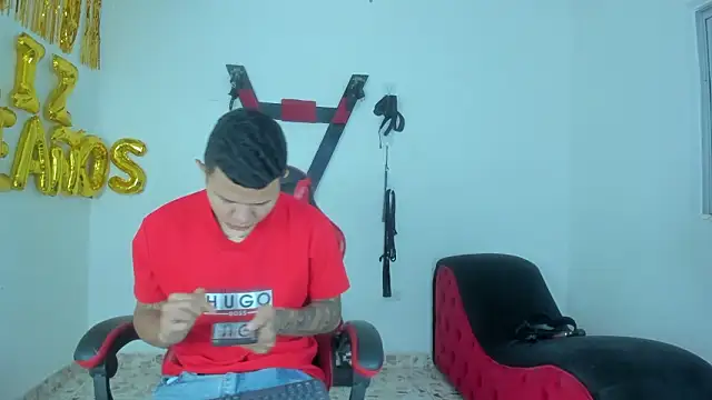 Snapshot of Steven_and_Camilo18 chatting on 9, 2, 2026 Steven and Camilo18 online show from 9, 2, 2026