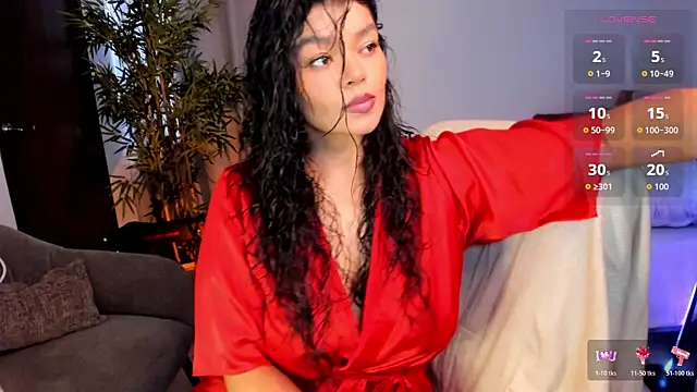 moonhelen online show from 28, 5, 2026