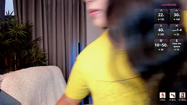 Snapshot of moonhelen chatting on 17, 2, 2026 moonhelen online show from 17, 2, 2026