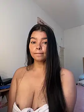 moonhelen online show from 14, 5, 2026