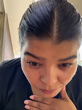 moonhelen online show from 26, 5, 2026