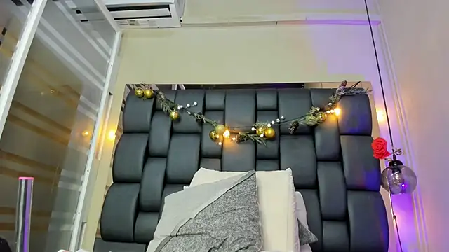 Snapshot of Isabella_falcon chatting on 16, 6, 2026 Isabella falcon online show from 16, 6, 2026